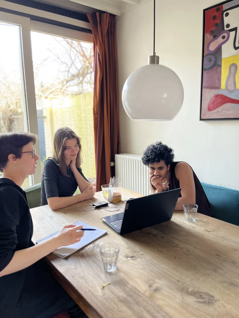 Eleanor and Juno interviewing Raidan
